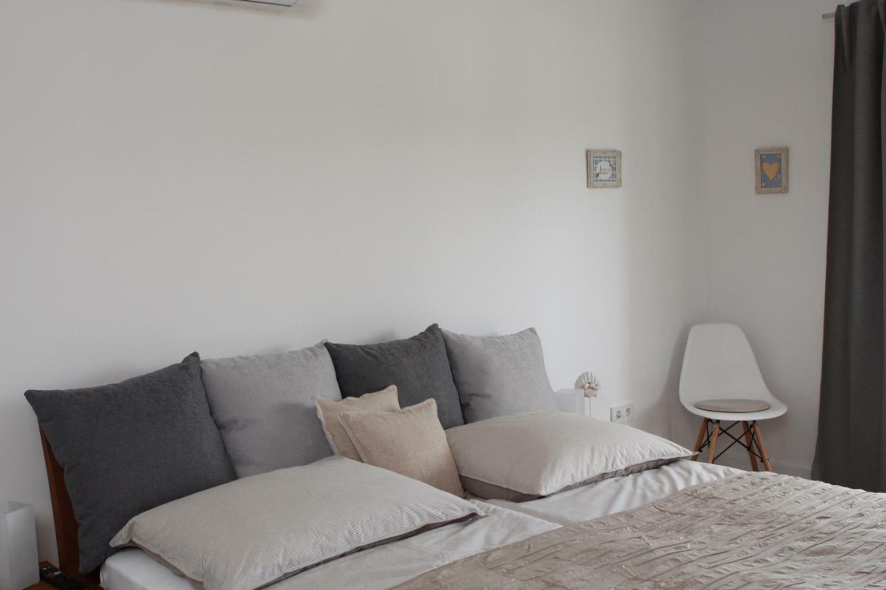 Apartments Mirela Βόντιτσε Εξωτερικό φωτογραφία
